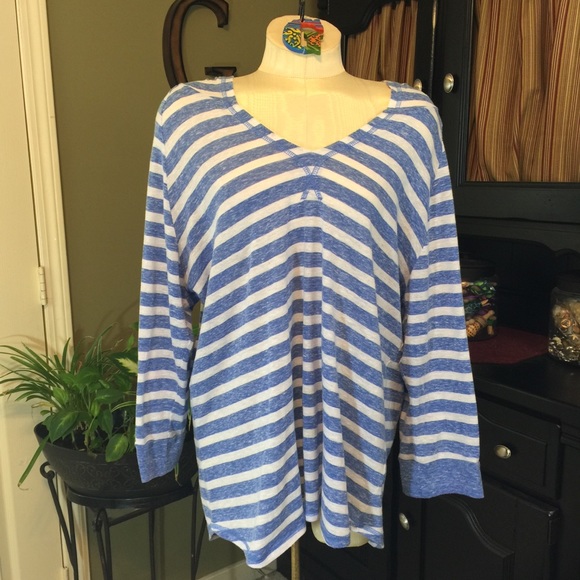 I’m in Love with Derek Stripe Hoodie Size: 2X - Picture 3 of 6